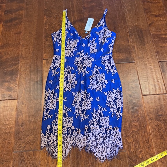 🔴 NWT Minuet Lace Dress Small - Picture 5 of 12